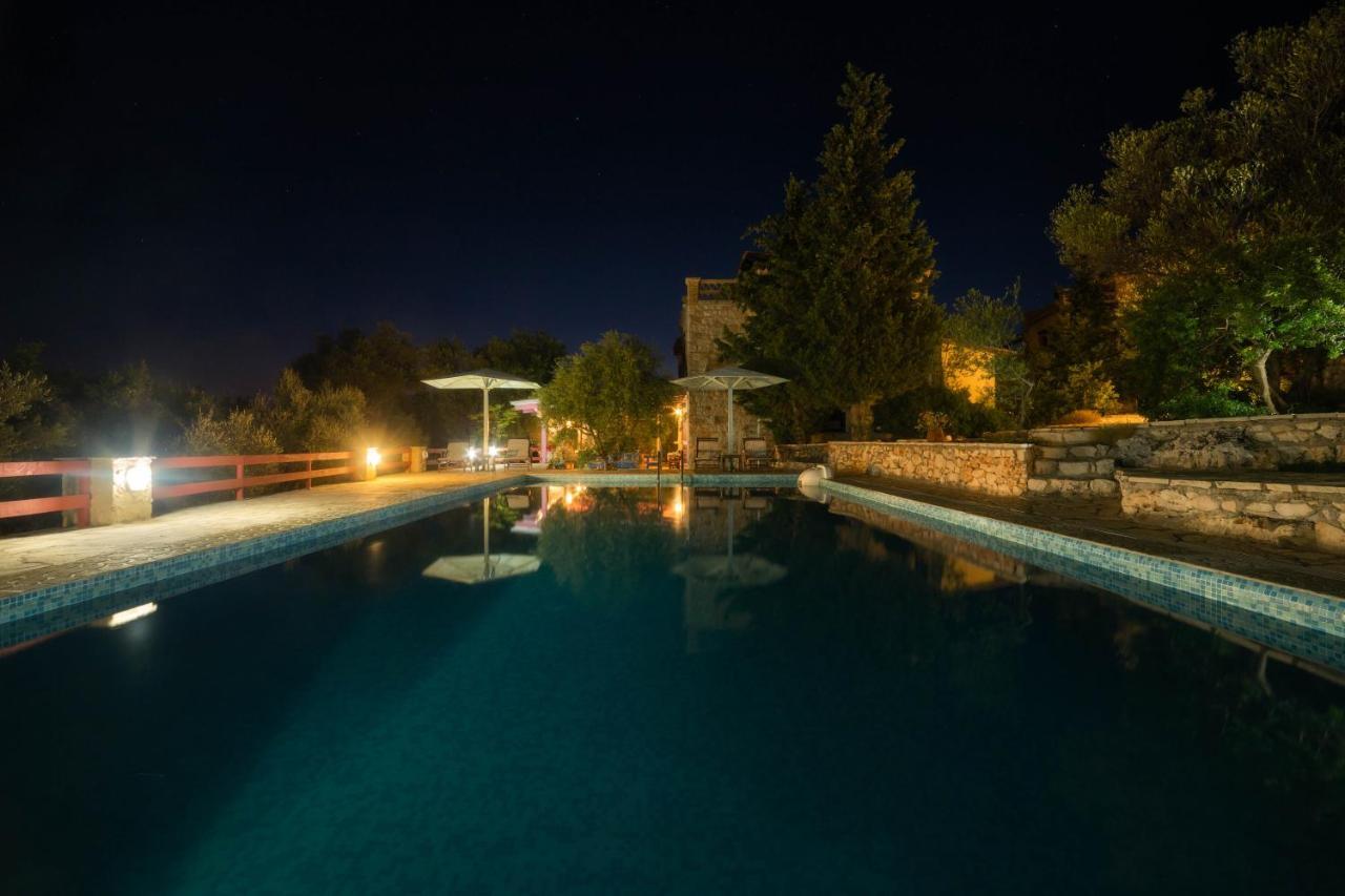 Revera Traditional Stone Villas, Apartments & Studios Keri Dış mekan fotoğraf
