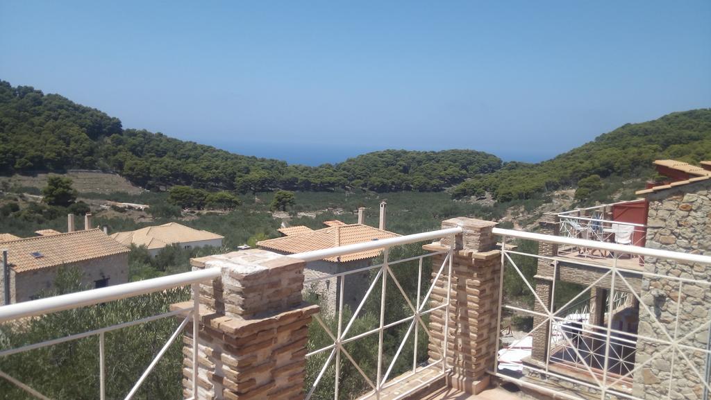 Revera Traditional Stone Villas, Apartments & Studios Keri Dış mekan fotoğraf