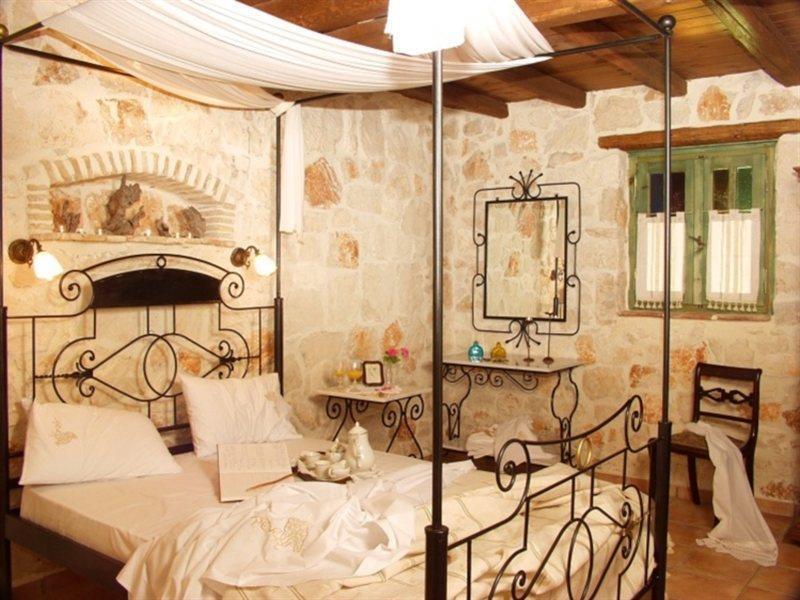 Revera Traditional Stone Villas, Apartments & Studios Keri Dış mekan fotoğraf