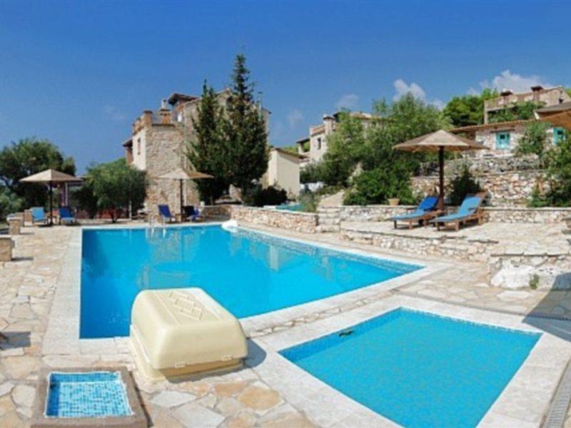 Revera Traditional Stone Villas, Apartments & Studios Keri Dış mekan fotoğraf