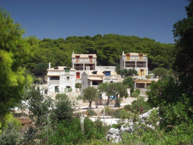 Revera Traditional Stone Villas, Apartments & Studios Keri Dış mekan fotoğraf