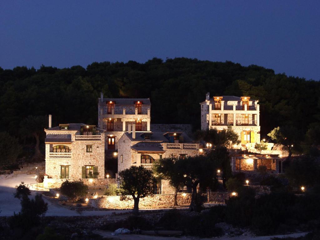 Revera Traditional Stone Villas, Apartments & Studios Keri Oda fotoğraf